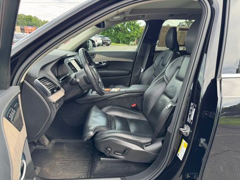 Used 2022 Volvo XC90 T8 Inscription w/ Advanced Package AWD/4WD image 11