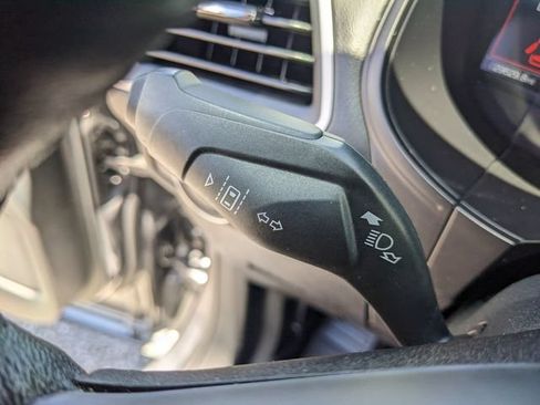 Used 2022 Ford Edge SEL w/ Sport Appearance Package AWD/4WD image 29
