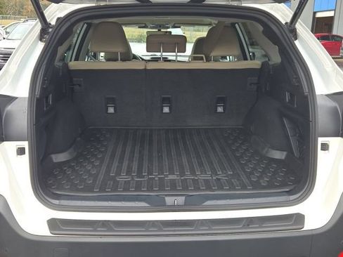 Certified 2025 Subaru Outback Limited image 20
