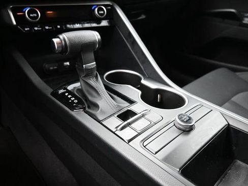 Used 2023 Kia K5 LXS image 27