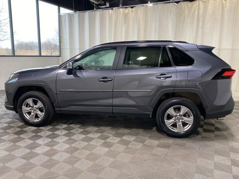 Used 2023 Toyota RAV4 XLE w/ Convenience Package image 4