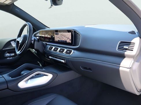 New 2026 Mercedes-Benz GLE 350 4MATIC image 9