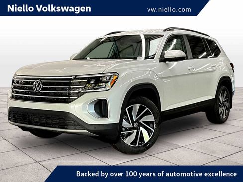 New 2026 Volkswagen Atlas SE image 1