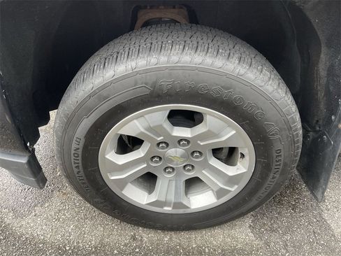 Used 2018 Chevrolet Silverado 1500 LT w/ All Star Edition image 2