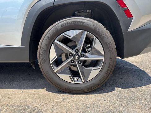 Used 2025 Hyundai Tucson SEL AWD/4WD image 27