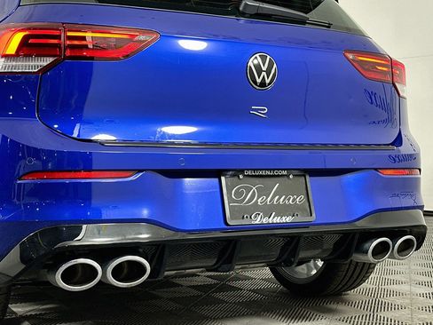 Used 2024 Volkswagen Golf R AWD/4WD image 25