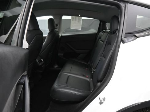 Used 2023 Tesla Model Y Long Range AWD/4WD image 15