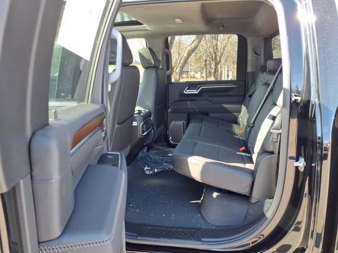 New 2026 GMC Sierra 3500 Denali w/ Denali Reserve Package AWD/4WD image 11