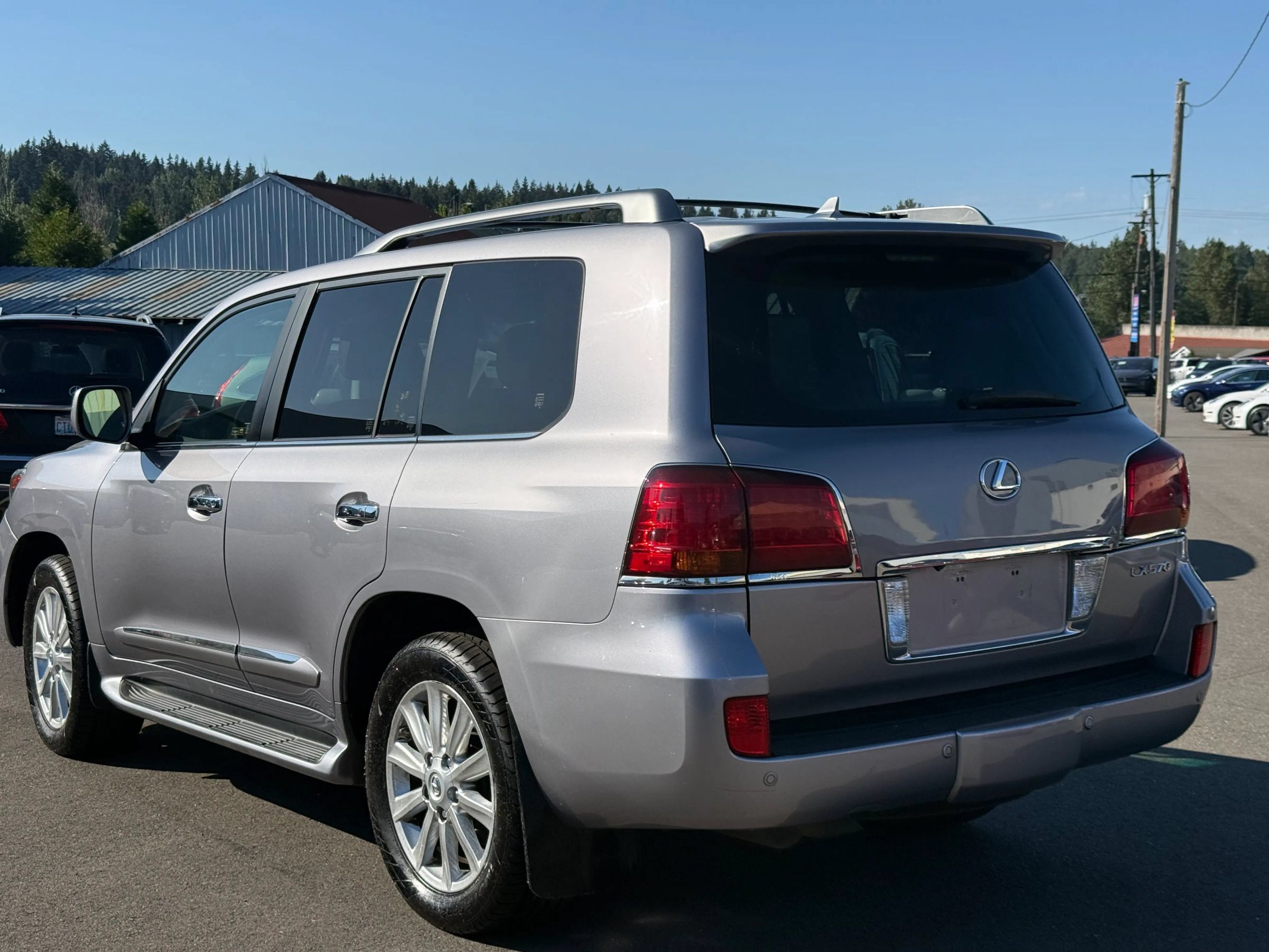 Used 2009 Lexus LX 570 4WD image 12