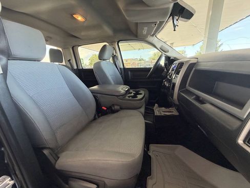 Used 2017 RAM 2500 Tradesman w/ Chrome Appearance Group AWD/4WD image 15