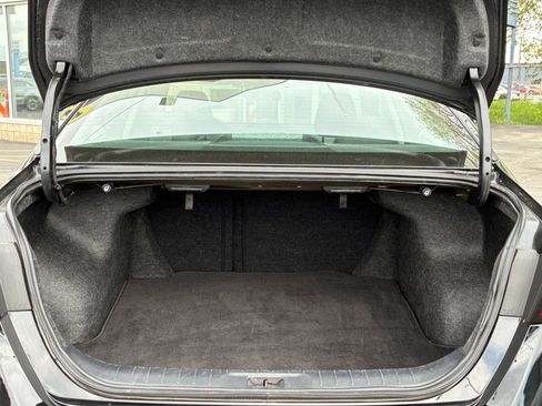 Used 2025 Nissan Altima 2.5 SV image 32