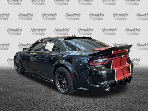 Used 2021 Dodge Charger Scat Pack RWD image 8