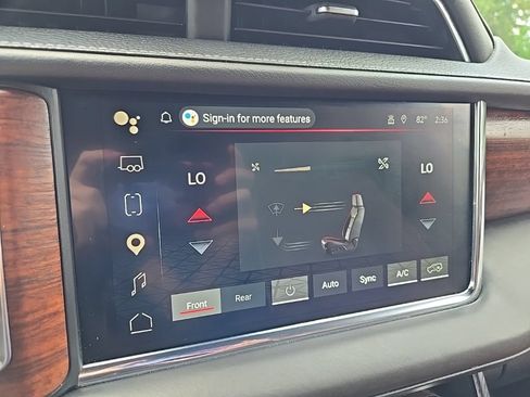 Used 2023 GMC Yukon Denali Ultimate w/ LPO, Floor Liner Package AWD/4WD image 41