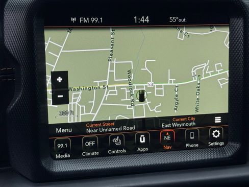 Used 2023 Jeep Wrangler Unlimited Sahara AWD/4WD image 23