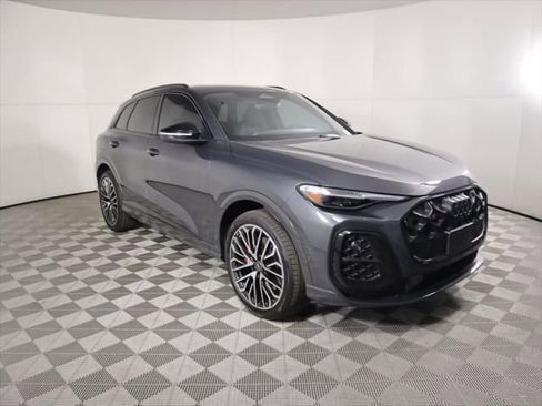 New 2025 Audi SQ5 Premium Plus image 3