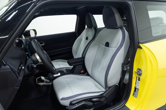 New 2027 MINI Cooper 2-Door Hardtop FWD image 19