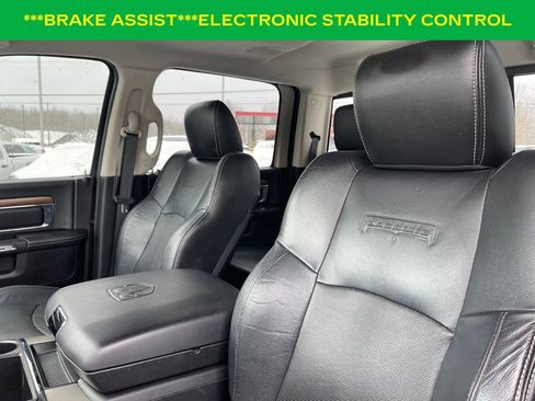 Used 2014 RAM 2500 Laramie w/ Black Appearance Group image 14