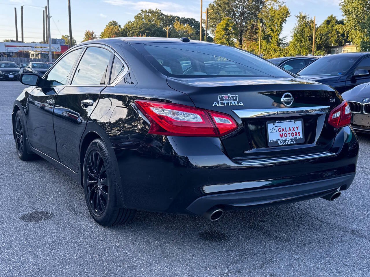 Used 2017 Nissan Altima 2.5 SV FWD image 6