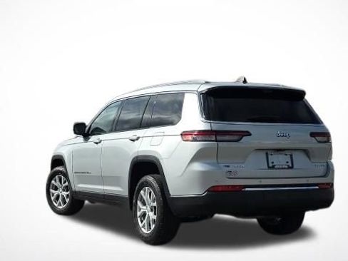 Used 2023 Jeep Grand Cherokee L Limited w/ Luxury Tech Group II AWD/4WD image 4
