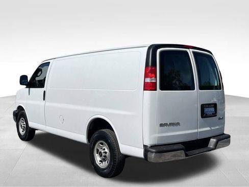Certified 2021 GMC Savana 2500 image 4