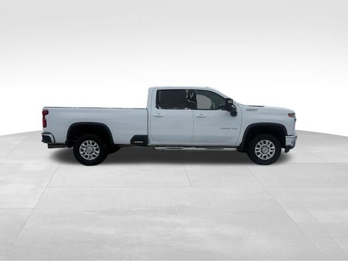 Used 2023 Chevrolet Silverado 3500 LT w/ Convenience Package image 10