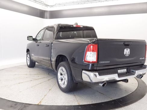 Used 2022 RAM 1500 Big Horn AWD/4WD image 3
