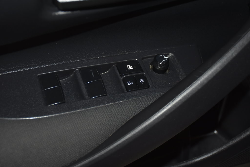 Used 2024 Toyota Corolla LE FWD image 21