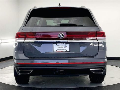 New 2026 Volkswagen Atlas SE image 5