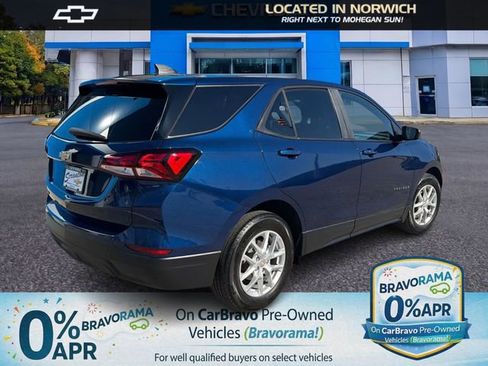 Certified 2022 Chevrolet Equinox LS w/ LS Convenience Package FWD image 5