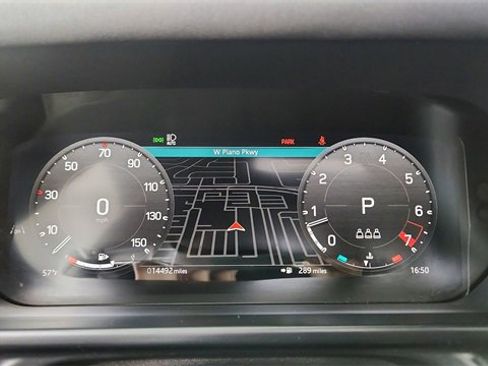 Used 2024 Land Rover Defender 110 S image 36