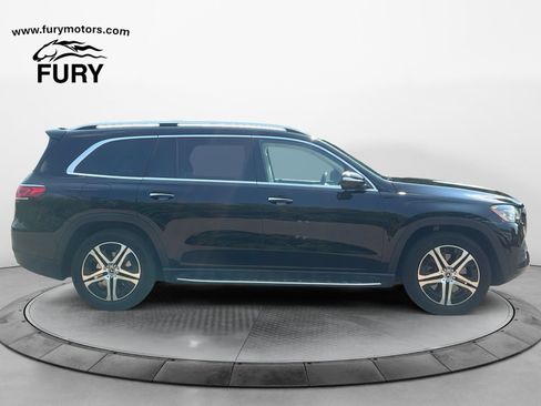 Used 2021 Mercedes-Benz GLS 450 4MATIC image 3
