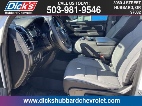 Used 2024 RAM 1500 Big Horn RWD image 12