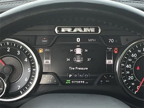Used 2021 RAM 1500 Laramie image 16