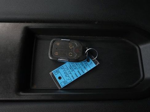 Used 2021 GMC Sierra 2500 SLE w/ SLE Value Package; image 26