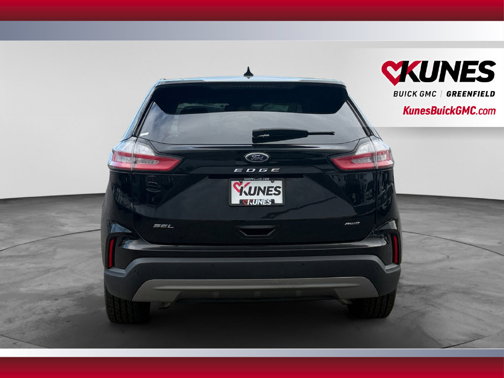 Used 2024 Ford Edge SEL AWD/4WD image 8