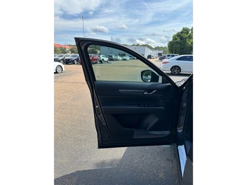 Certified 2025 MAZDA CX-5 AWD 2.5 S w/ Preferred Package image 6