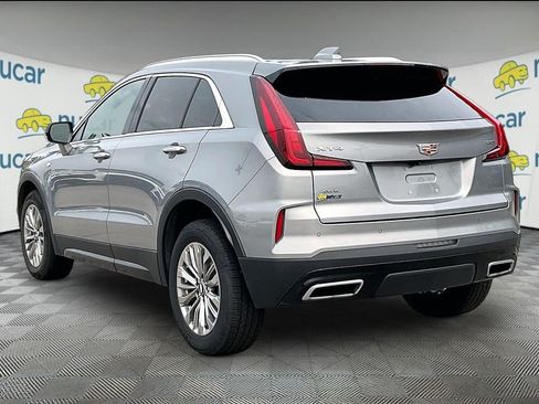 Used 2024 Cadillac XT4 Premium Luxury AWD/4WD image 4