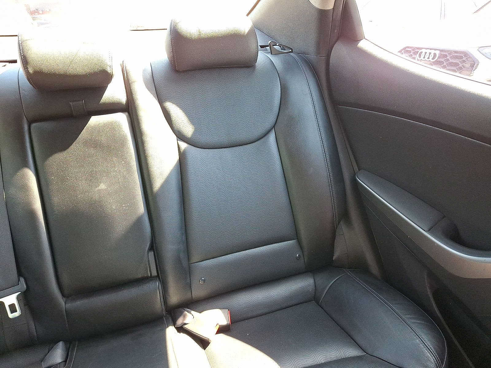 Used 2012 Hyundai Elantra Limited FWD image 14