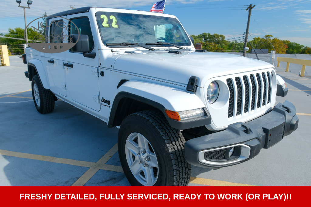 Used 2022 Jeep Gladiator Sport AWD/4WD image 3
