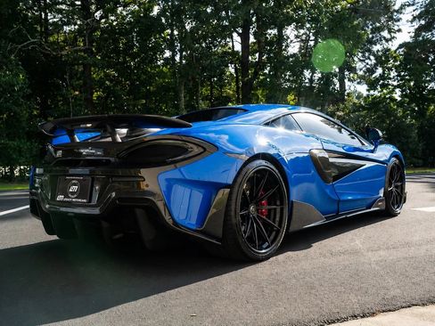 Used 2019 McLaren 600LT RWD image 11
