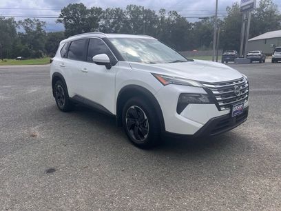 Used 2024 Nissan Rogue SV w/ SV Premium Package