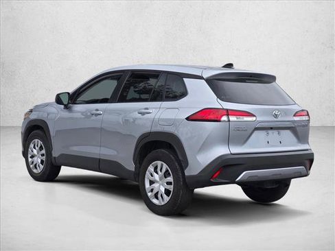 Used 2024 Toyota Corolla Cross L image 7
