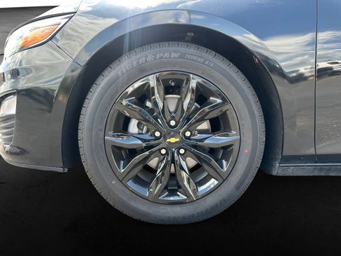 Used 2024 Chevrolet Malibu LT FWD image 11