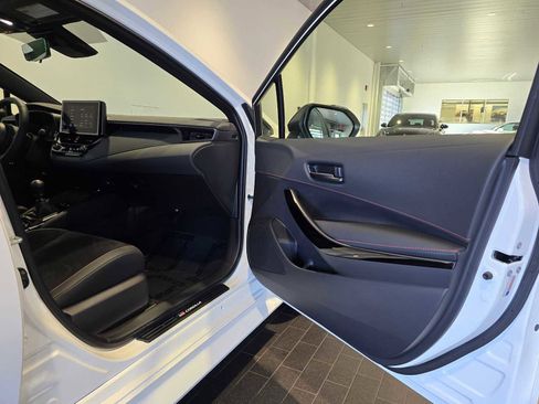 Used 2025 Toyota Corolla Premium Plus image 13