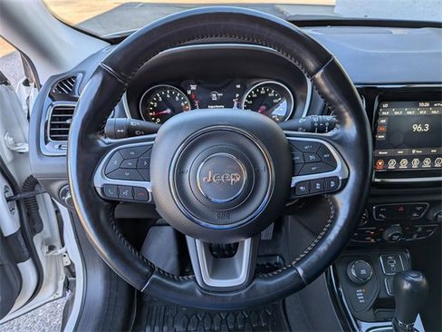 Certified 2021 Jeep Compass Limited image 16