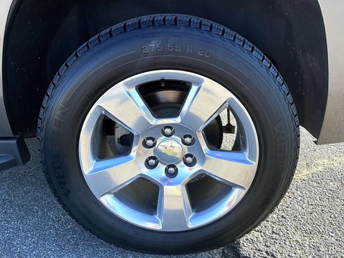 Used 2016 Chevrolet Tahoe LT w/ Luxury Package AWD/4WD image 27