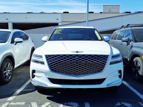 Used 2023 Genesis GV80 3.5T Advanced + AWD/4WD image 2