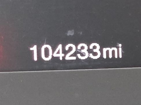 Used 2019 Jeep Renegade Latitude FWD image 28