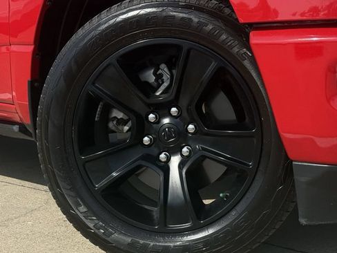 Used 2022 RAM 1500 Big Horn AWD/4WD image 10