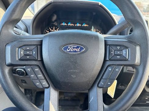 Used 2016 Ford F150 XL w/ Equipment Group 101A Mid AWD/4WD image 6